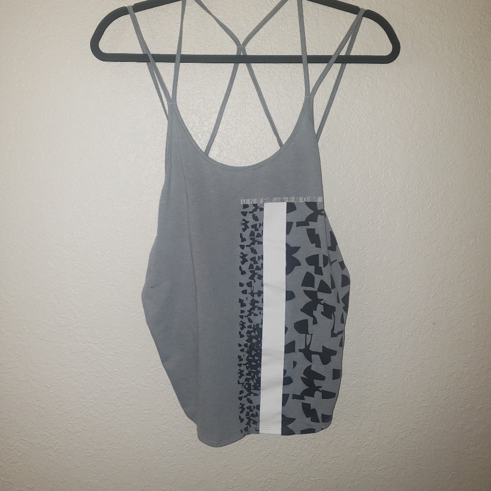 Underarmour workout top